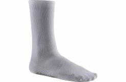 MAVIC Chaussettes Essential Haute 2021 -Promos Pédales vélo Magasin mavic chaussettes essential haute 2021 2